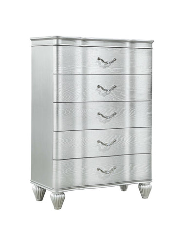 ZUN Landmark Traditional Style 5-Drawer Chest With metal drawer pulls Made with Wood in Silver B009P235328