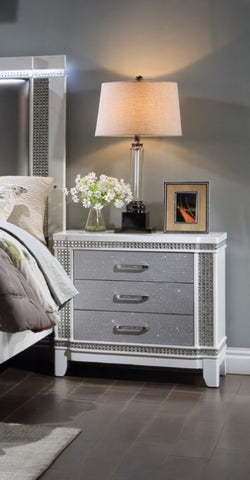 ZUN Modern Glam 3-Drawer Nightstand Crisp White Color Silver Paneling Gray White Finish Bedroom Living B011P167818