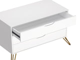 Dresser in White B365P504321