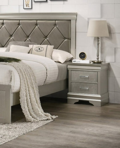 ZUN 1pc Modern Glam Style Two Drawers Nightstand Champagne Finish Solid Wood Crystal-Like Diamond Tufted B01181332