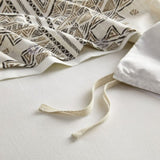 King/Cal King 4 Piece Printed Duvet Cover Set with Throw Pillow B035P148372