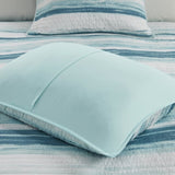 6 Piece Printed Quilt Set with Throw Pillows Aqua King/Cal King B03597638