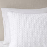 3 Piece Reversible Quilt Set White King/Cal King B035128992