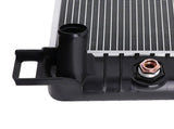 Aluminum Radiator fit for Chevrolet Silverado 2500 3500 GMC Sierra 2001-02 15058682 24879415