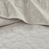 3 Piece Velvet Quilt Set Ivory King/Cal King B03597470