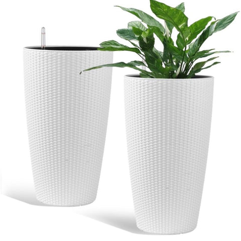 ZUN Indoor/Outdoor Modern The appearance is made of imitation rattan Design Planter,22.5 inch White W2885P247727