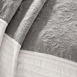 ZUN 7 Piece Quilt Set with Euro Shams and Throw Pillows Black King/Cal King B03597421