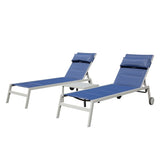 ZUN Outdoor Patio Chaise Lounge Set of 3, Aluminum Pool Lounge Chairs with Side Table and Wheels, W1859P172278