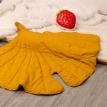 ZUN Dog Blanket Decor 3D Leaves Shaped Pet Blanket Cushion Household Dog Bed Cat Bed Pet Blanket Warm 78511046