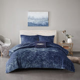 Full/Queen Velvet Comforter Set with Throw Pillow B03595890