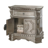 ZUN Antique Silver Nightstand with 1 Cabinet B062P189073