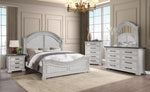 ZUN Transitional Style 5-Drawer Chest Made with Wood in Antique White B009P155297