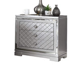 Silver Finish 1pc Nightstand Bedside Table Hidden Jewelry Drawer Chrome Square Knob USB Charger B011P165671