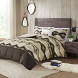 King Down Alternative Comforter Set with Throw Pillow B035P148498