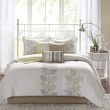 6 Piece Embroidered Quilt Set with Throw Pillows Yellow Full/Queen B03597620