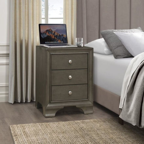 ZUN Gray Finish 3-Drawers Nightstand with 2 USB Ports Transitional Bedroom Furniture 1pc Bedside Table B011P172005