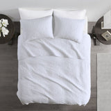 3 Piece Quilt Set White King/Cal King B035129031