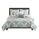6 Piece Printed Quilt Set with Throw Pillows Aqua Full/Queen B03597394