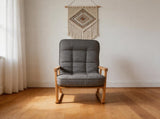 Modern adjustable lounge chair, with adjustable seat height and three-level lumbar angle adjustment, W244P459660