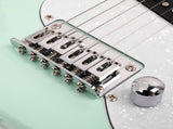 30in Maple Fingerboard Mini Electric Guitar Kit with 5W Amplifier Bag String 20480479