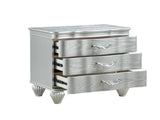 Landmark Traditional Style 3-Drawer Night stand With metal drawer pulls Made with Wood in Silver G150109016
