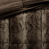 Full/Queen 4PC Faux Fur Comforter Set B03596923