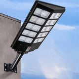 ZUN Outdoor Commercial LED Solar Street Light IP67 Dusk-to-Dawn Road Lamp 00182611