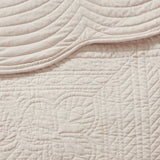 King/Cal King 3 Piece Reversible Scalloped Edge Quilt Set B03597534