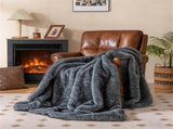 Gray 740GSM Faux Wolf Fur Throw Blanket 60"x80" Double-Sided Soft Fleece Lined Blanket 23331155