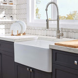 ZUN Fireclay 33" L X 20" W Farmhouse Kitchen Sink with Grid and Strainer JYCAS8280WH