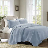 King/Cal King 3 Piece Reversible Scalloped Edge Quilt Set B035129070