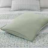 ZUN 4 Piece Seersucker Quilt Set with Throw Pillow B035129015