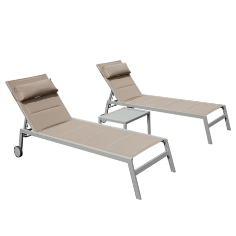 ZUN Outdoor Patio Chaise Lounge Set of 3, Aluminum Pool Lounge Chairs with Side Table and Wheels, W1859P172272