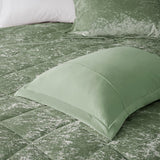 Full/Queen Velvet Comforter Set with Throw Pillow B035P203258