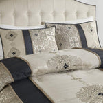 ZUN Queen 7 Piece Jacquard Comforter Set with Throw Pillows B035128853