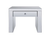 Noralie Mirrored & Faux Diamonds End Table B2726P448757