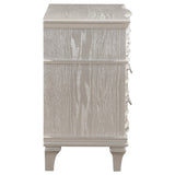 Evangeline Silver Oak 3-Drawer Nightstand B062P344978