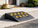 6" Rise Rubber Curb Ramp, 14.6" W x 19.3" L, 15T Heavy-Duty Driveway & Sidewalk Ramp for Trucks, 26297322