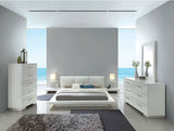 Wooden Small Nightstand with USB Charger in White Finish B016P251504
