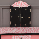 ZUN Three-Fold Mirror Single Drawer Arc Feet Children Dresser Red Leopard Print 96588246