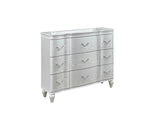 Landmark Traditional Style 9-Drawer Dresser With metal drawer pulls Made with Wood in G150109014