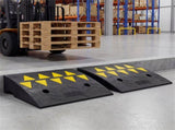 2 Pcs Heavy Duty Rubber Curb Ramp with Drain Channel & Reflective Strips for Driveway 80277658