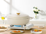Cast iron 7.5QT cooking pot - Ceramic white - Includes two silicone gloves - Enamel pot 21072986