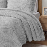 Twin Embroidered Medallion Faux Fur Ultra Plush Comforter Mini Set B03597084