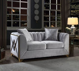 Velencia Modern Style Loveseat in Silver B009139137