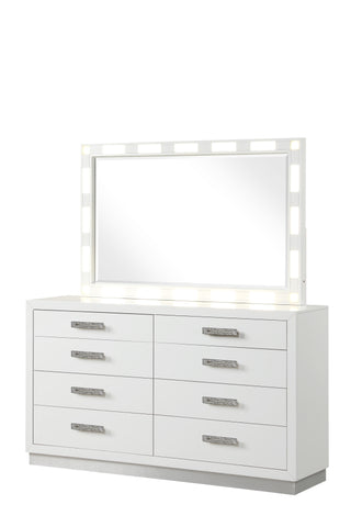 ZUN Coco Modern Style 8-Drawer Dresser Made with Wood in Milky White 659436126374