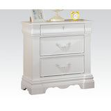 White 3-Drawer Nightstand with Hidden Top Drawer B062P209007