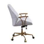 ZUN Vintage White Office Chair with Swivel B062P215466