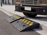 2 Pcs Heavy Duty Rubber Curb Ramp with Drain Channel & Reflective Strips for Driveway 80277658