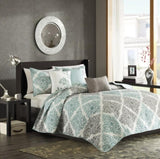 6 Piece Printed Quilt Set with Throw Pillows Aqua Full/Queen B03597394
